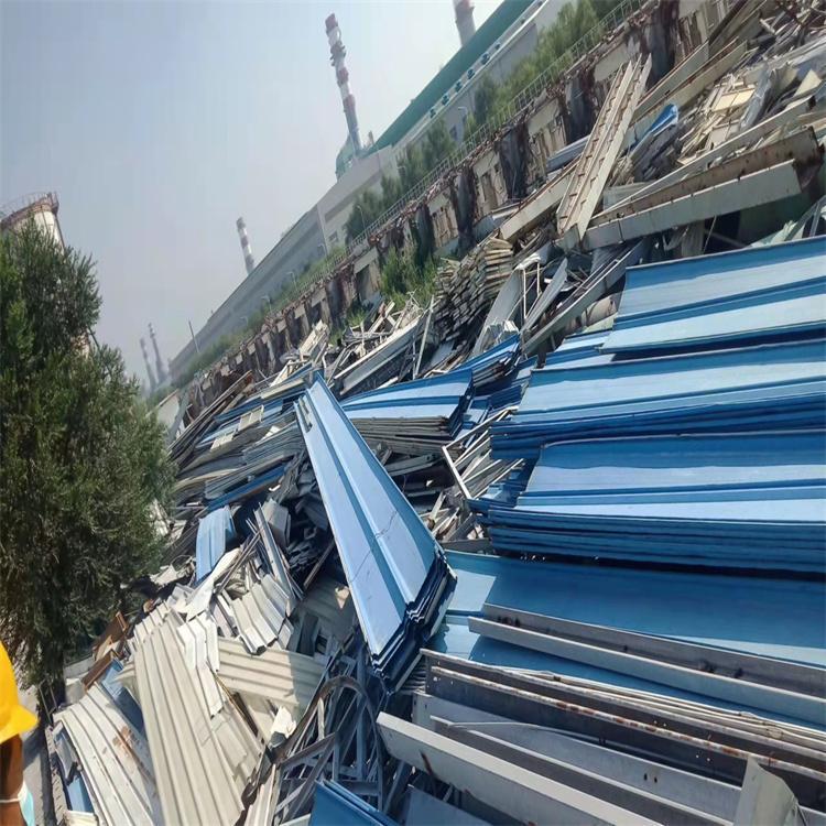 废旧彩钢板回收价格怎么算?河北市场行情与影响因素全解析